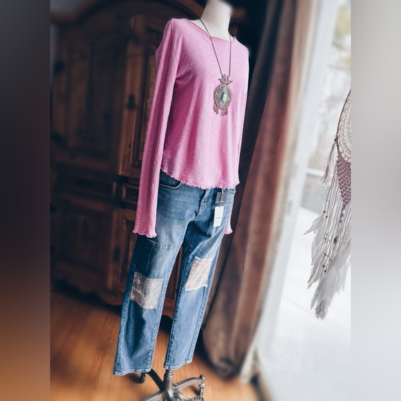 We The Free Long Sleeve Baby Tee | XL NWT Matte Bubble Gum Pink - Picture 3 of 9